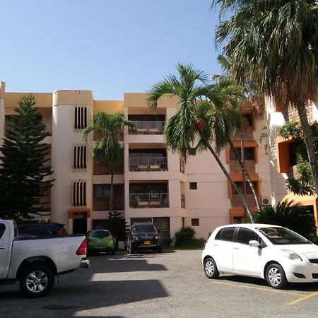 Apart-Hotel Plaza Colonial Playa Dorada Bagian luar foto